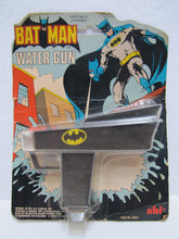 Load image into Gallery viewer, BATMAN WATER GUN 1979 AHI Toy WaterGun Squirt Pistol DC Comics British Hong Kong
