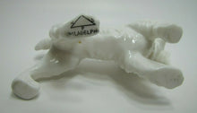 Load image into Gallery viewer, HUNTING DOG PHEASANT BIRD IN MOUTH Porcelain Decorative Arts PHILADELPHIA
