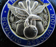 Load image into Gallery viewer, 1939 1940 NY STOCK EXCHANGE LEAGUE NEW YORK BOWLING Assn 10k GF Medallion
