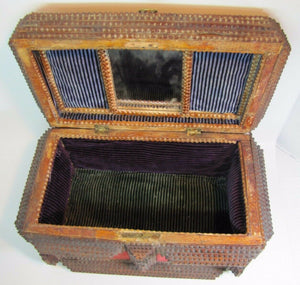 Tramp Art ZUM ANDENKEN IN MEMORIUM Ornately Decorated Antique Box Folk Artwork