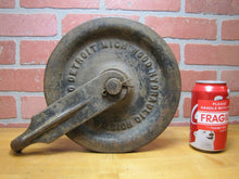 Load image into Gallery viewer, WOOD HYDRAULIC HOIST &amp; BODY Co DETROIT MICH Old Cast Iron Tackle Pulley Tool

