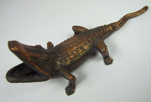 Old Alligator Ashtray Match Cigar Holder Sebring Fla Souvenir cast metal copper