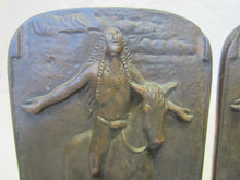 Load image into Gallery viewer, Vtg Native American Indian Bookends pair ornate detail chief horse landscape
