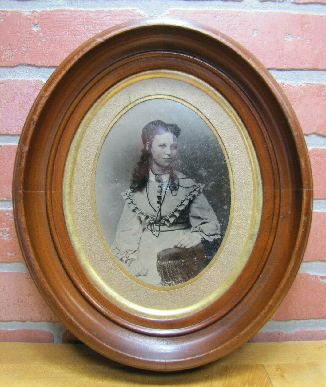 Antique Oval Wooden Frame Thick Detailed Prarie Girl Western Americana Maiden