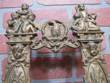 Load image into Gallery viewer, 1880s Victorian CHERUB PUTTI SPREAD WINGED EAGLE Antique Decorative Arts Frame
