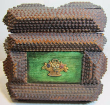 Load image into Gallery viewer, Tramp Art ZUM ANDENKEN IN MEMORIUM Ornately Decorated Antique Box Folk Artwork
