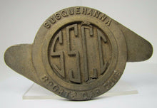 Load image into Gallery viewer, SSCC SUSQUEHANNA SPORTS CAR CLUB Old Brass Paperweight Embossed Ad Sign Plaque

