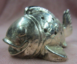 FISH Paperweight B SETTEPASSI Vintage Detailed Decorative Arts
