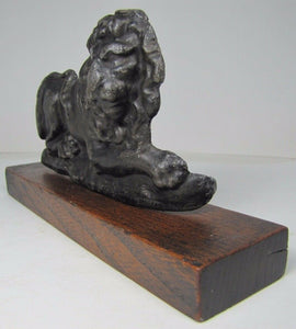 Antique Lion Decorative Art Cast Metal Wooden Base Doorstop Statue d1835