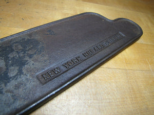Old NEW YORK HERALD TRIBUNE Newspaper Advertising Cast Iron Paper Weight Sign Ad