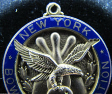 Load image into Gallery viewer, 1939 1940 NY STOCK EXCHANGE LEAGUE NEW YORK BOWLING Assn 10k GF Medallion
