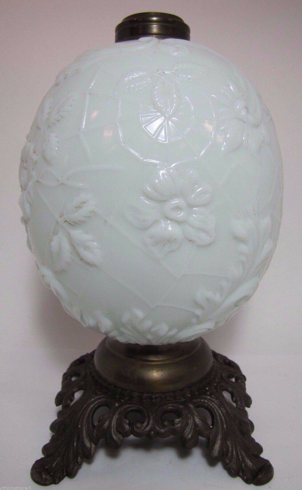 Antique 19c Victorian Milk Glass Spider Web Oil Lamp FG Co cast iron base ornate