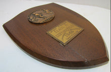 Load image into Gallery viewer, 1946 CONNECTICUT RELAYS Award Plaque 880 yard Grady Manierre Jacobson Mulligan
