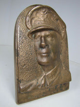 Load image into Gallery viewer, US GENERAL DOUGLAS MACAUTHUR Old Decorative Art High Relief Thick Brass Plaque
