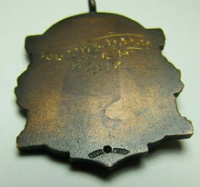 Load image into Gallery viewer, 1917 NEW YORK CALEDONIAN CLUB 100 Yard Dash Sports Award Medallion Red Jewel
