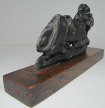 Load image into Gallery viewer, Antique Lion Decorative Art Cast Metal Wooden Base Doorstop Statue d1835
