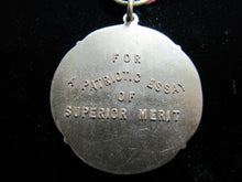 Load image into Gallery viewer, NATIONAL SOCIETY OF COLONIAL DAUGHTERS Old Patriotic Essay Merit Award Medallion
