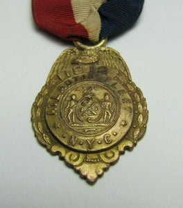 1912 ATLANTIC FLEET NYC Mayor's Citizens Committee Pin Medallion NEW YORK D&C