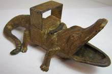 Load image into Gallery viewer, ALLIGATOR ST PETERSBURG Old Fla Souvenir Ash Tray Cigar Rest Matchbook Holder
