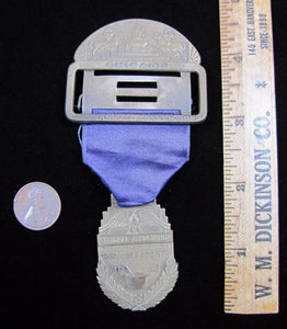 1938 NATIONAL ASSN of RETAIL DRUGGISTS CHICAGO Convention Ribbon Medallion