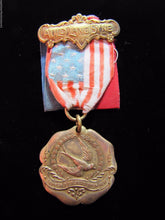 Load image into Gallery viewer, 1883 1912 CAFE MARTIN NEW YORK Souvenir Medallion Flag Ribbon Dieges Clust NY
