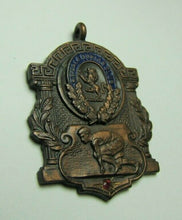Load image into Gallery viewer, 1917 NEW YORK CALEDONIAN CLUB 100 Yard Dash Sports Award Medallion Red Jewel
