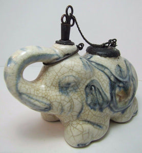 Elephant Old Asian Porcelain Op Pipe Oil Lamp unusual thin metal handle tool top