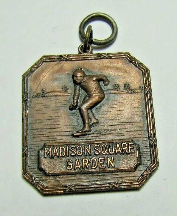 MADISON SQUARE GARDEN Old ICE SKATING Medallion Sports Award Medal
