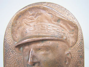 US GENERAL DOUGLAS MACAUTHUR Old Decorative Art High Relief Thick Brass Plaque