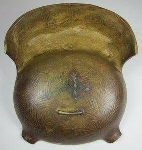 19c VICTORIAN BATHING BEAUTY Bronze Cigar Ashtray Decorative Arts Figural Tray