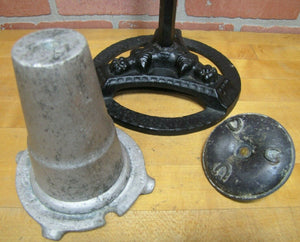 Antique Double Dragons Serpents Monsters Cast Iron Ashtray Old Colony Iron Works