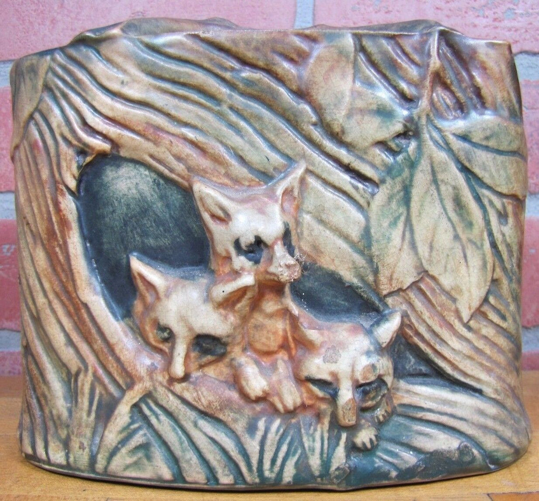 Orig Old WELLER WOODCRAFT FOXES 3 Cubs Decorative Art Vase Flower Frog Planter