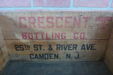 Load image into Gallery viewer, CRESCENT BOTTLING Co CAMDEN NJ Old Crate Box Phone WO 4-2268 TREEN BOX Co PHILA
