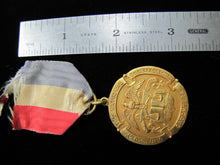 Load image into Gallery viewer, NATIONAL SOCIETY OF COLONIAL DAUGHTERS Old Patriotic Essay Merit Award Medallion
