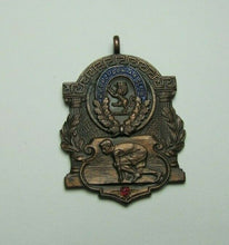 Load image into Gallery viewer, 1917 NEW YORK CALEDONIAN CLUB 100 Yard Dash Sports Award Medallion Red Jewel
