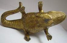 Load image into Gallery viewer, ALLIGATOR ST PETERSBURG Old Fla Souvenir Ash Tray Cigar Rest Matchbook Holder
