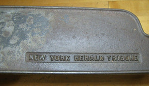 Old NEW YORK HERALD TRIBUNE Newspaper Advertising Cast Iron Paper Weight Sign Ad
