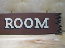 Load image into Gallery viewer, IDAHO ROOM Old Wooden Sign Campground Lakeside Mountain Cabin Lodge Resort Ad

