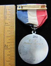 Load image into Gallery viewer, 1940 CANOE ECPC HURRY SCURRY Sports Medallion Medal Bradshaw Newark
