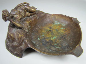 19c VICTORIAN BATHING BEAUTY Bronze Cigar Ashtray Decorative Arts Figural Tray