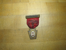 Load image into Gallery viewer, 1925 INTERNATIONAL LADIES GARMENT WORKERS UNION Delegate Bronze Medallion
