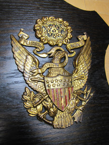 E PLURIBUS UNUM Old Spread Winged Eagle Crest Shield Decorative Arts High Relief Plaque