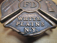 Load image into Gallery viewer, VOLUNTEER FD WHITE PLAINS NY Old Brass Auto Truck Fire Department Plaque Sign Advertising

