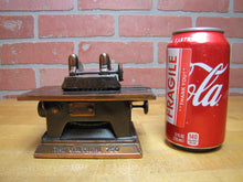 Load image into Gallery viewer, GM DIEHL MACHINE WORKS WASHBASH IND 750 Machinery Equipment Promo Advertising Paperweight
