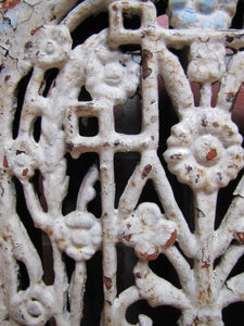 Antique Victorian Tombstone Flowers Vent Grate Decorative Arts Architectural Hardware Element