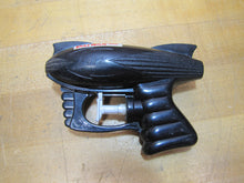 Load image into Gallery viewer, BATMAN Water Gun Park Plastics Robin Penguin Joker Toy Watergun Raygun Pistol Rifle Weapon
