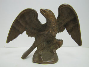 Spread Winged Eagle Old Bronze Brass Paperweight Decorative Art Statue