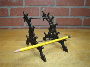 Antique Eastlake Decorative Arts Cast Iron Pen Pencil Holder Desk Art Tool