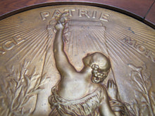 Load image into Gallery viewer, COURAGE PATRIE MORALITE F BARBEDIENNE Antique French Gymnastics Bronze Plaque A PHEE DUBOIS D&#39;ARRES H CHAPU L&#39;UNION DES SOCIETES DE GYMNASTIQUE DE FRANCE a son Membre d&#39;honneur M. LE SENATEUR RENE BESNARD
