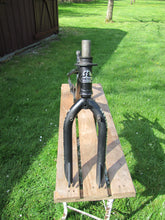 Load image into Gallery viewer, SE RACING QUADANGLE FRAME LANDING GEAR FORKS FREESTYLE BMX SET 20&quot;
